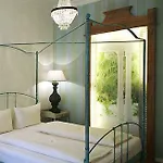 מלון דירות Ackselhaus & Blue 4*