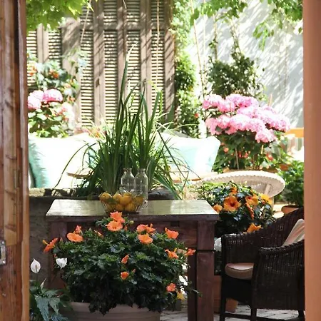 Ackselhaus & Blue 4* Berlin