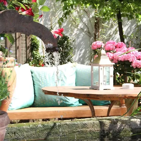 Ackselhaus & Blue 4* Berlin