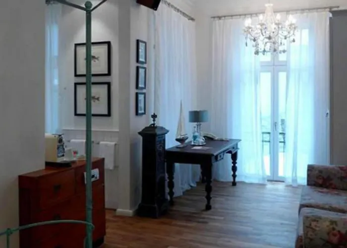 Ackselhaus & Blue Apart-hotel 4*